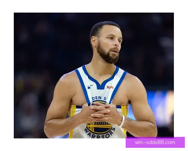 科尔称库里恢复健康即可出战同时力挺桑托斯自信迎接挑战球队前景乐观