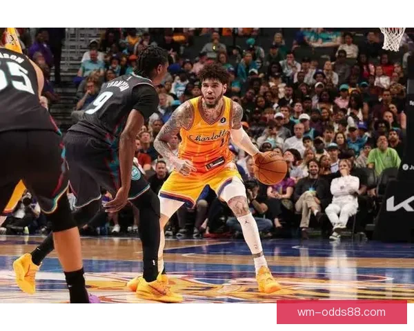 末节三分狂潮引爆全场杜伦30分10板率活塞横扫鹈鹕锡安21分难救主